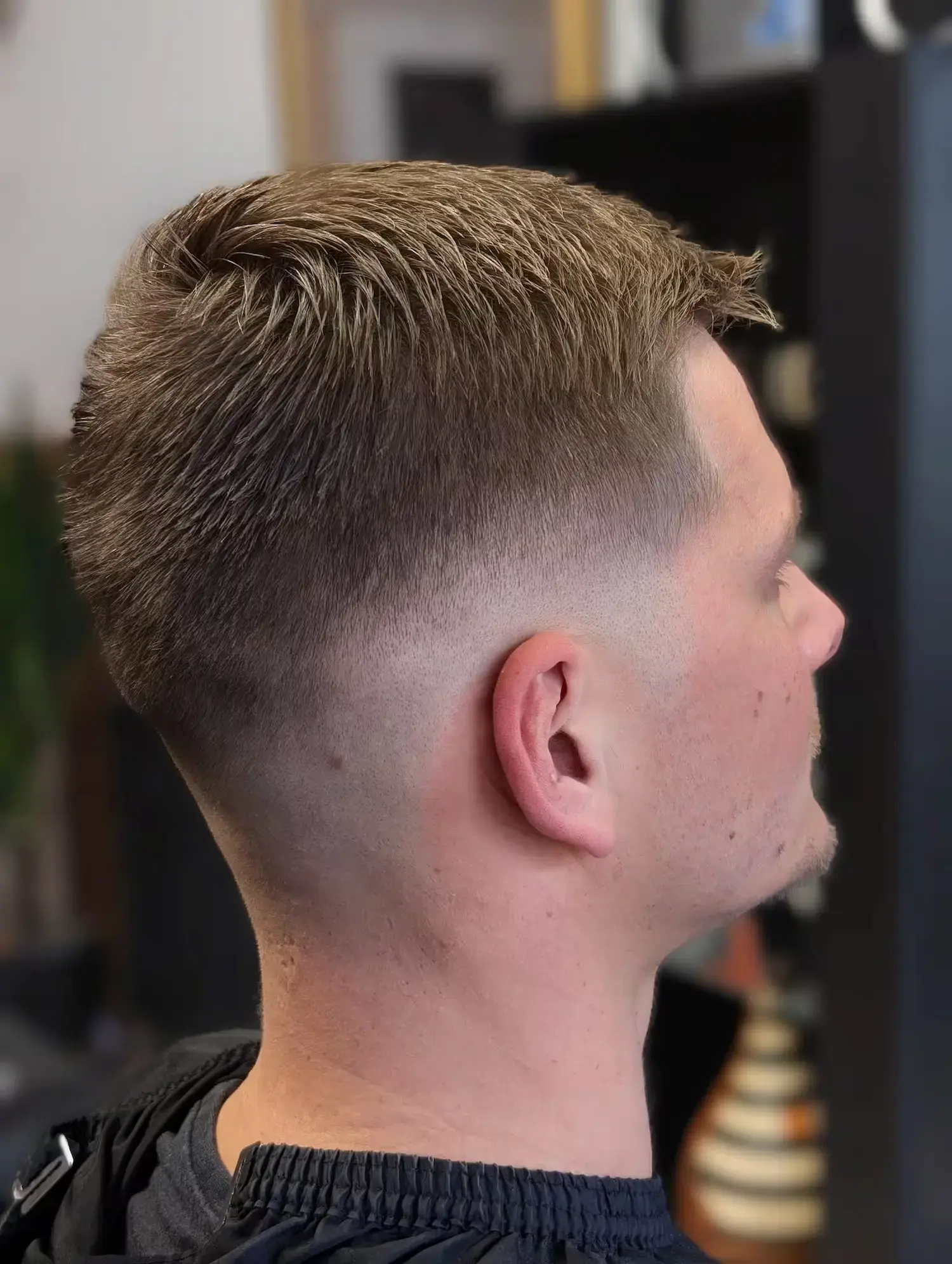 Mid skin fade – Gentleman Barber & More