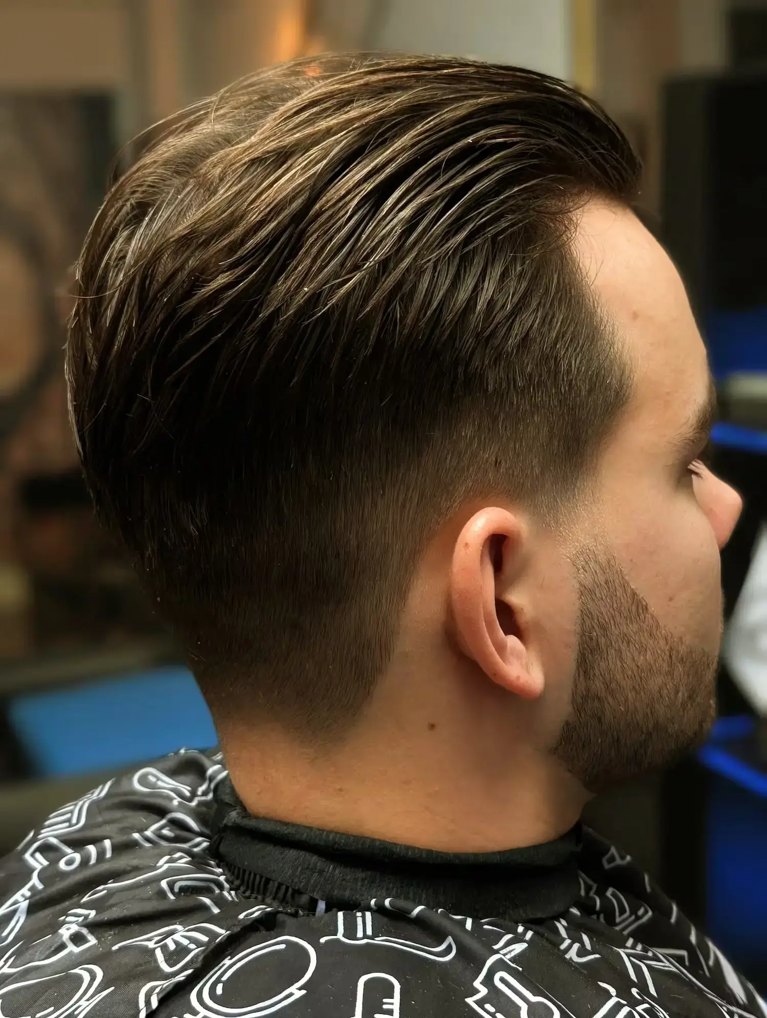 Slick back – Gentleman Barber & More